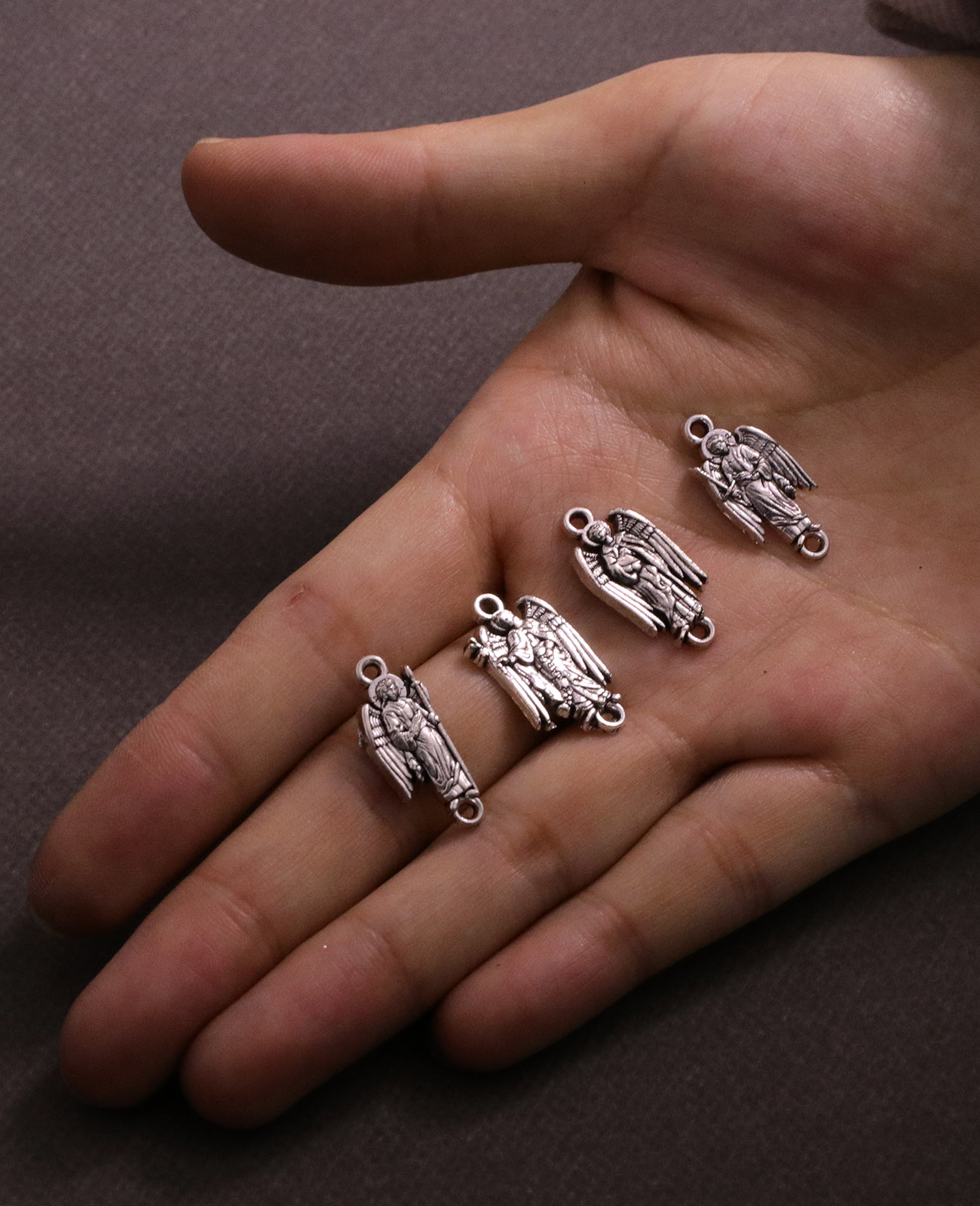 4 pezzi La medaglia dell'Arcan - Jewelry Making Michaels recensione e prezzo