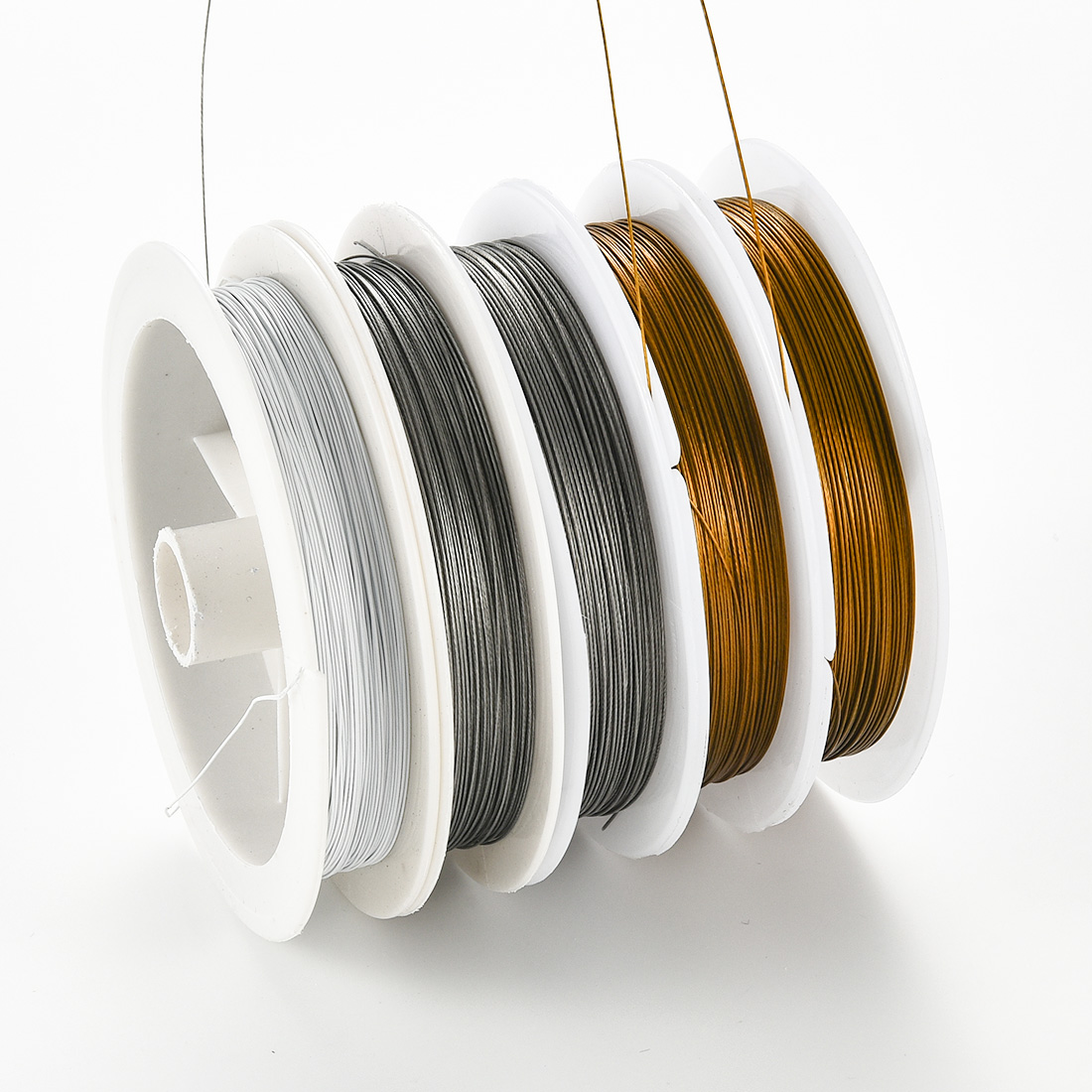 30 M/Rotolo di Filo Per Bordar - Jewelry Making Yarn recensione e prezzo
